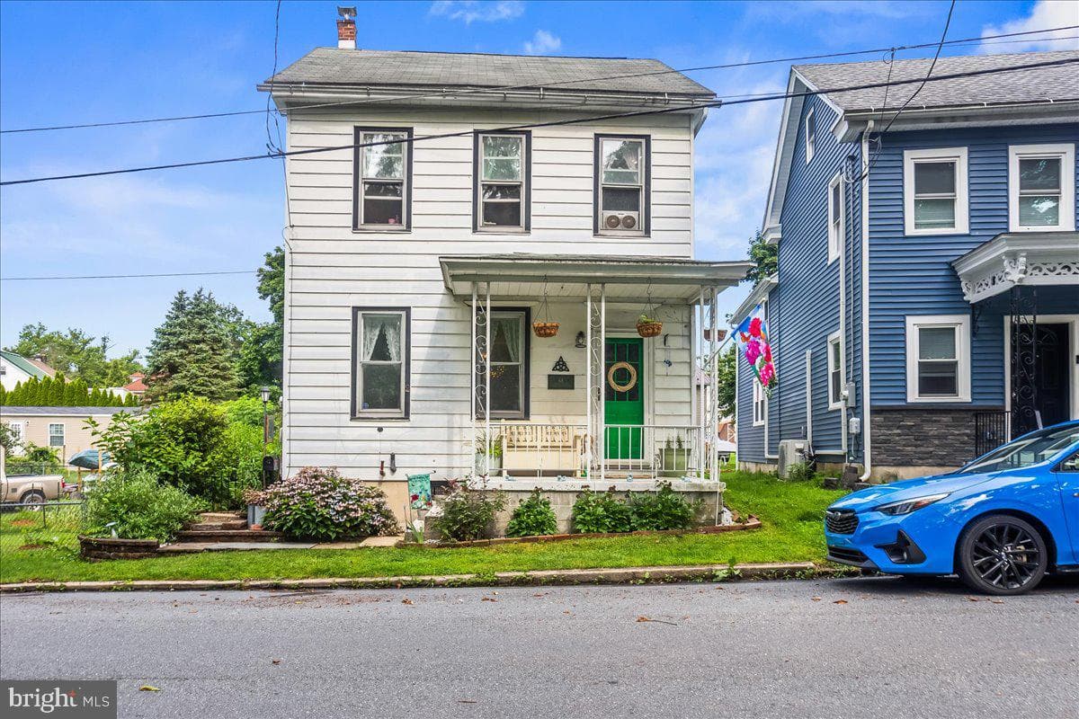 68 Carbon Street photo 2