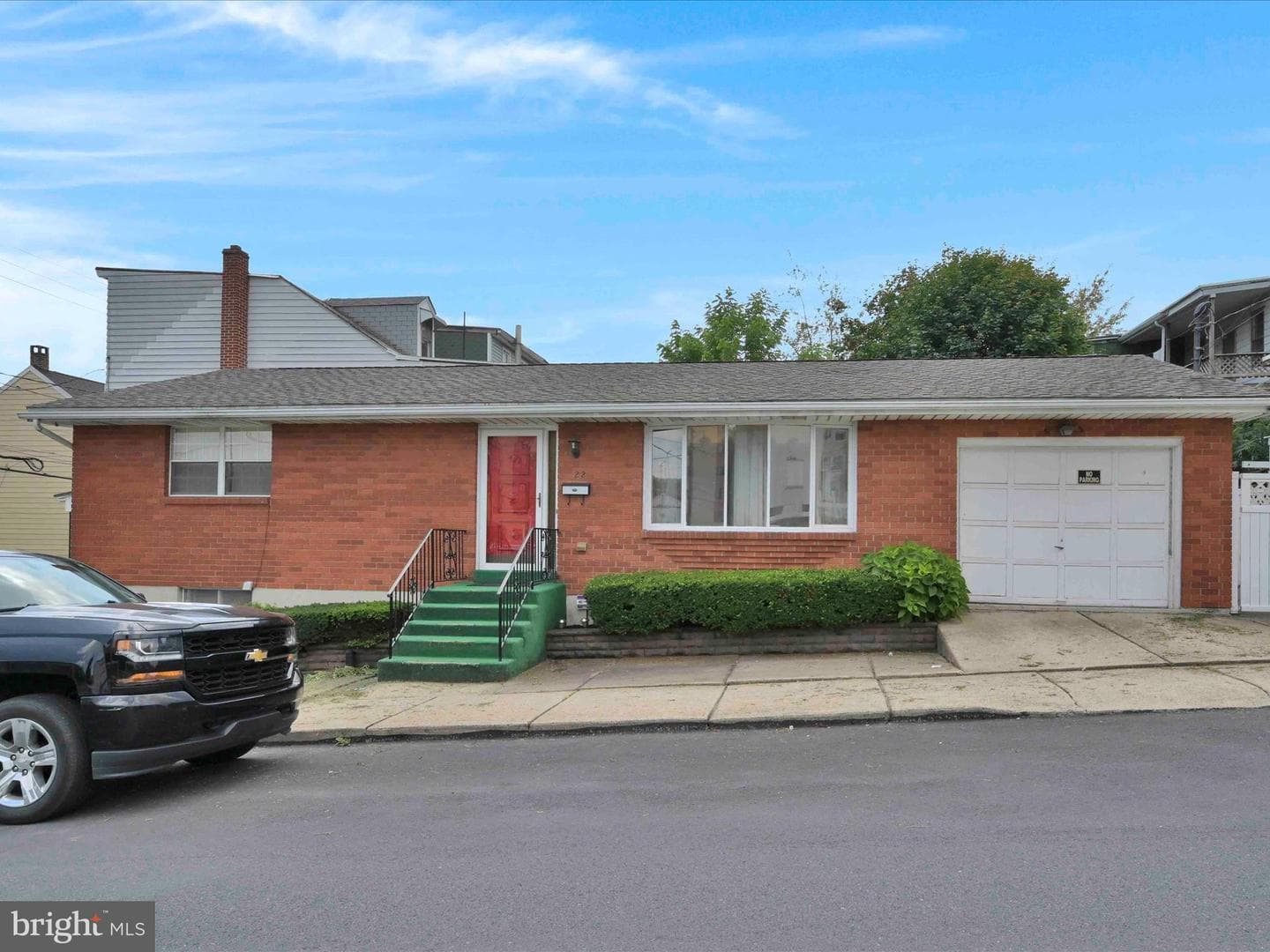 22 W Cherry Street photo 2