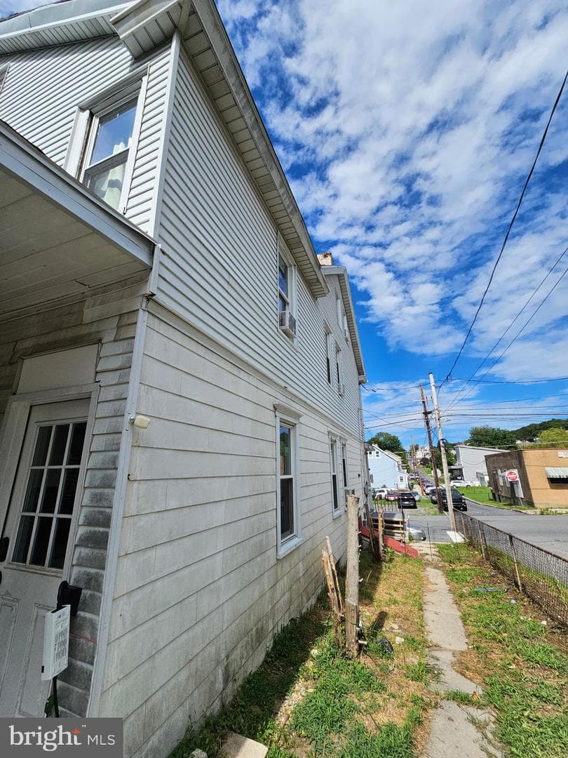 248 5th Street photo 2