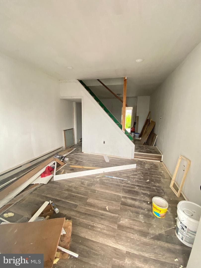 223 N Highland Street photo 12