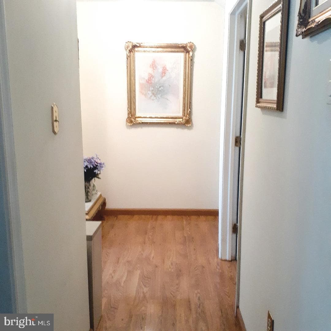 30 Meadow Brook Drive photo 33
