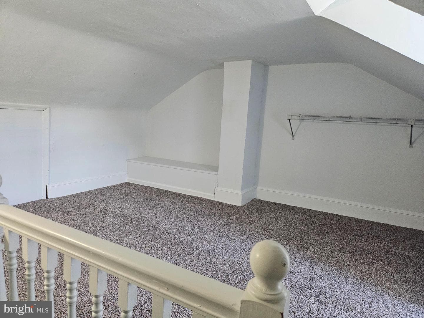 144 S Nichols Street photo 15