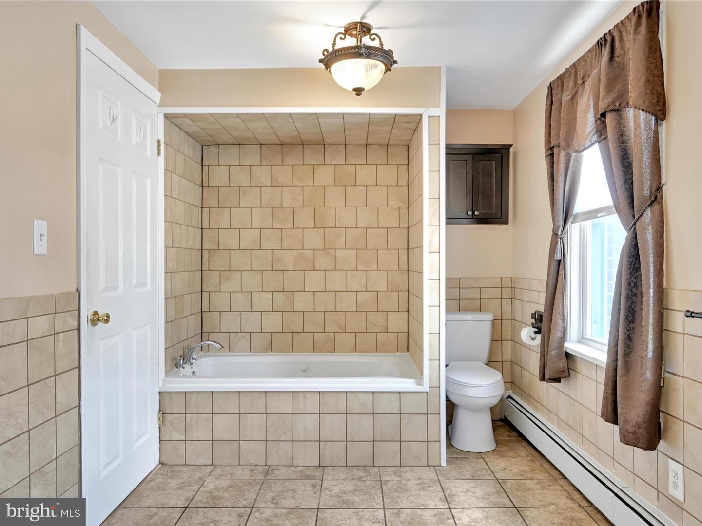 292 Wood Street photo 17