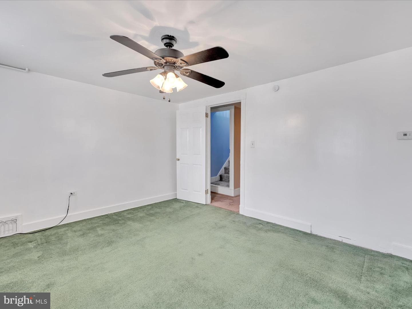 292 Wood Street photo 20