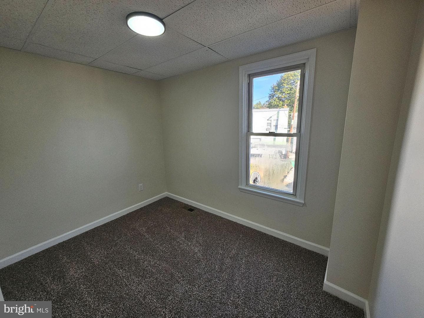 331 Willing Street photo 16
