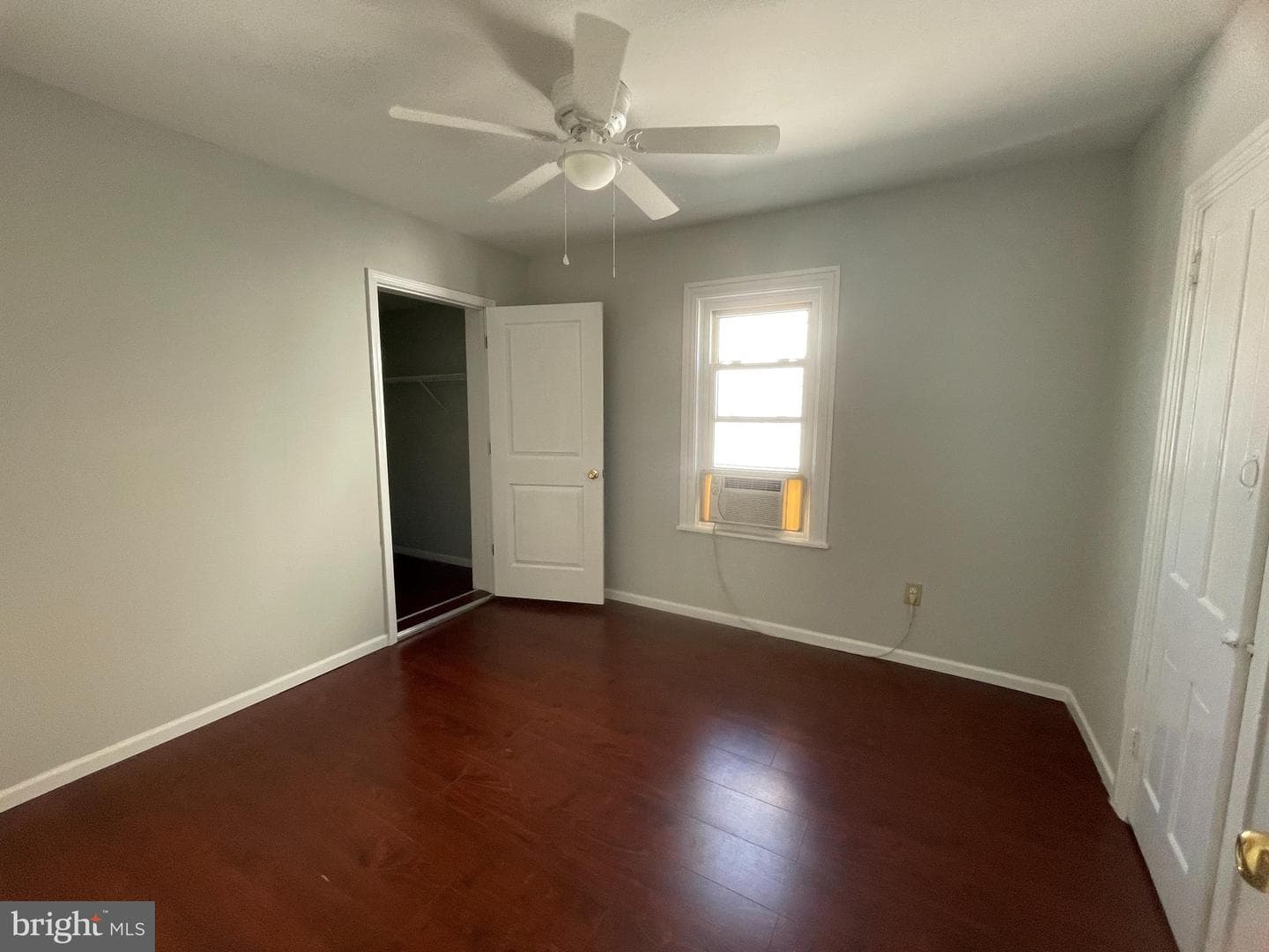 307 Dock Street photo 11