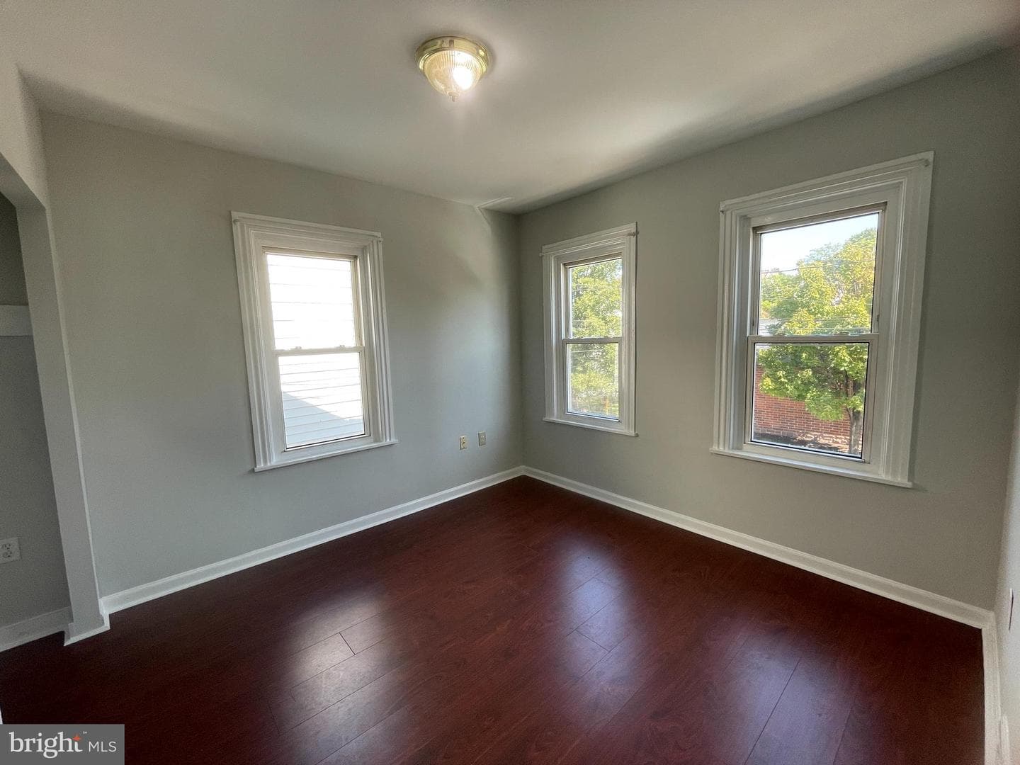 307 Dock Street photo 13