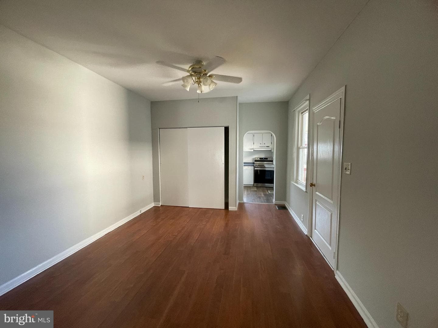 307 Dock Street photo 17