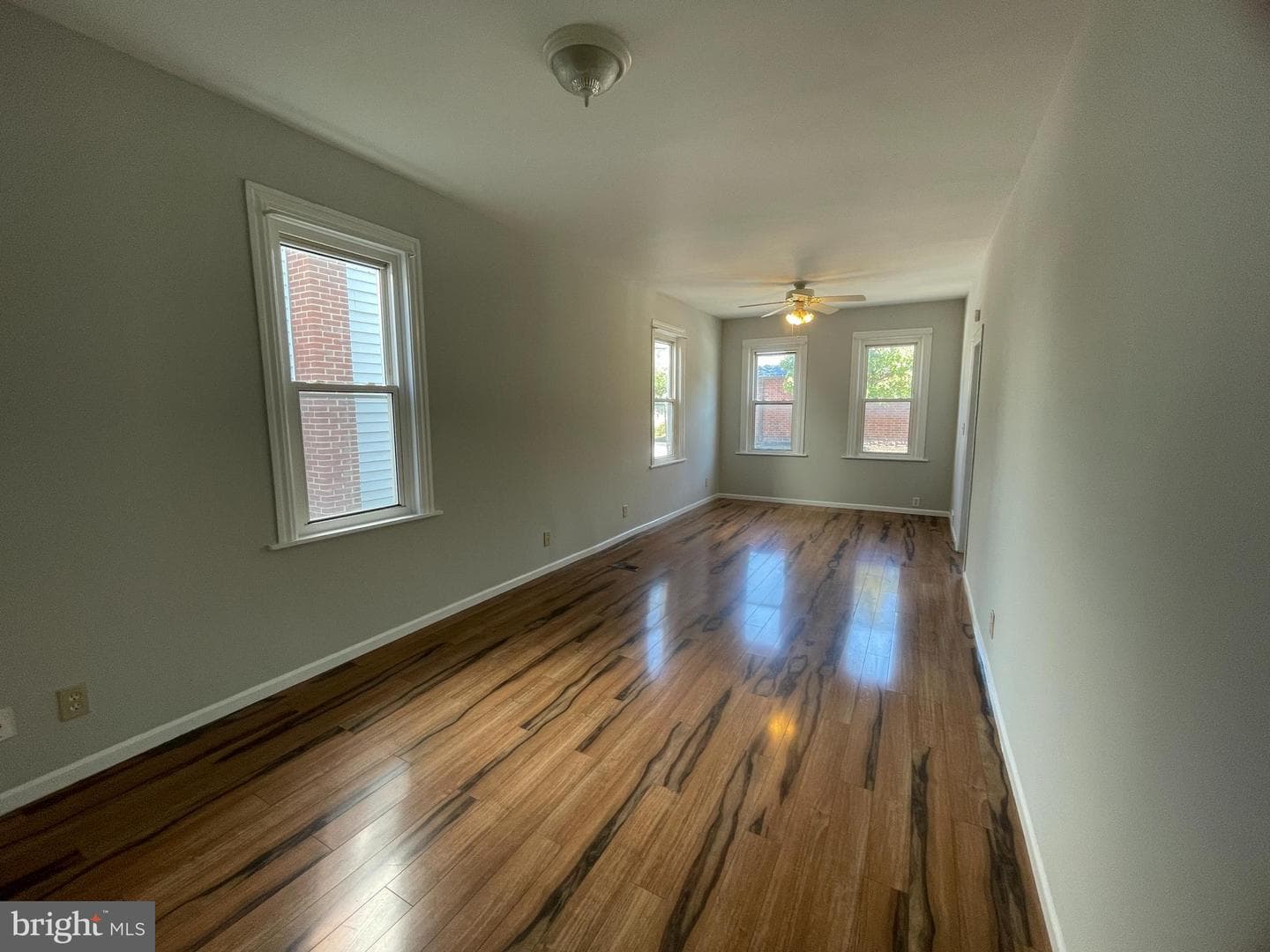 307 Dock Street photo 7