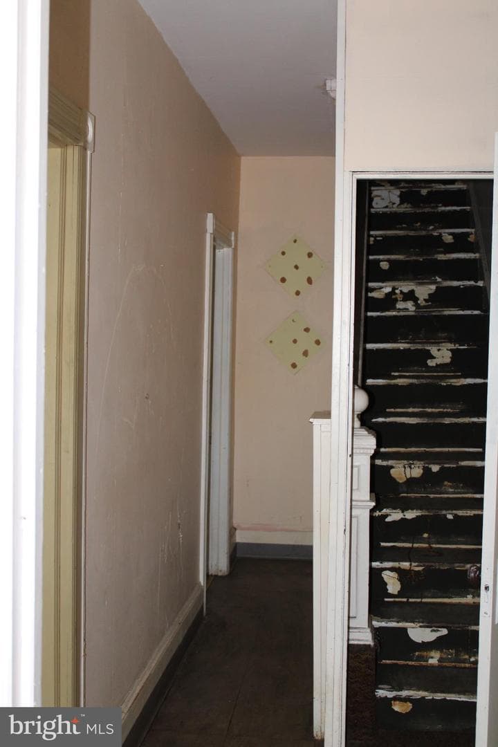 434 E Broad Street photo 8