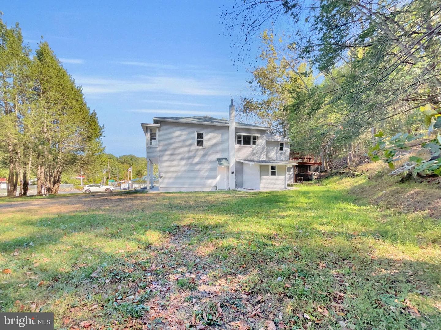 1560 Bunting Street photo 23