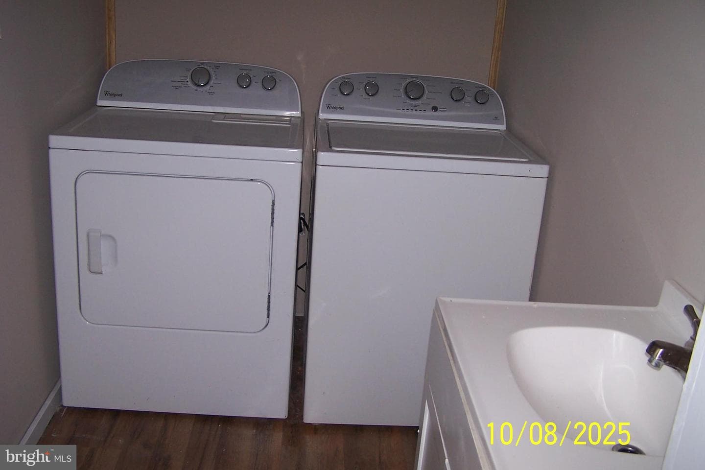 433 N Railroad Street photo 13