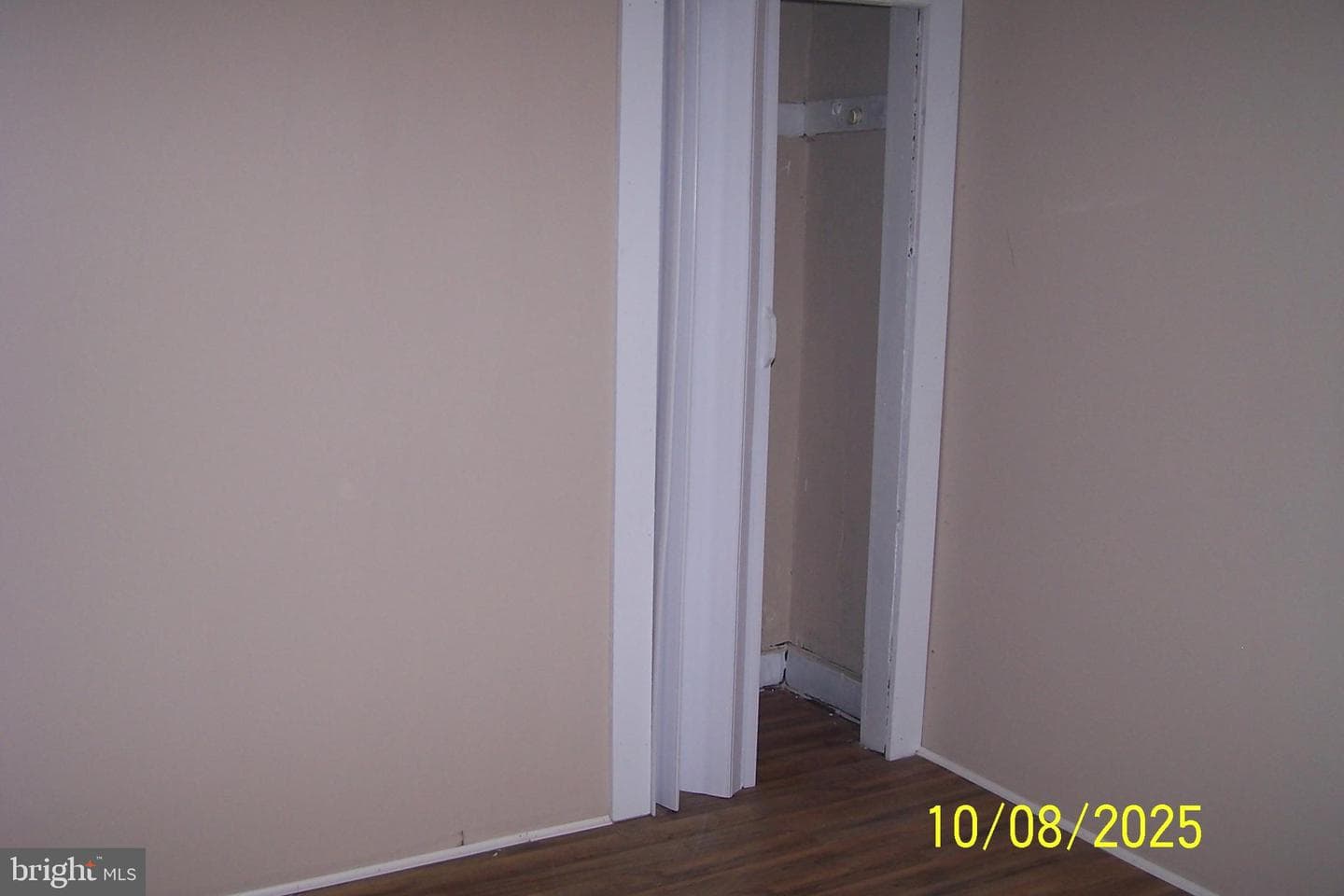 433 N Railroad Street photo 19