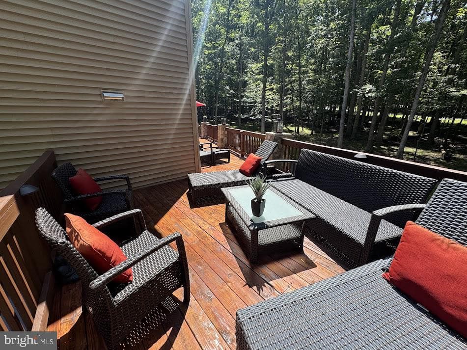 55 Conyngham Dr photo 13