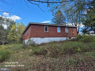 33 Adams Road photo 3