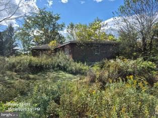 33 Adams Road photo 6