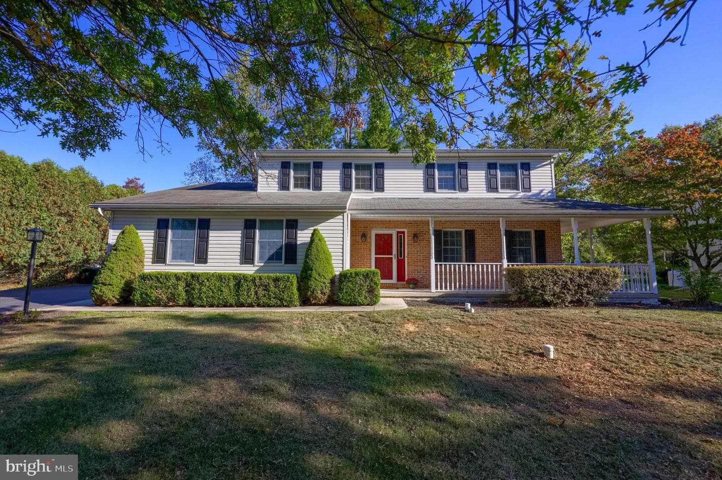 1027 Ridgeview Drive