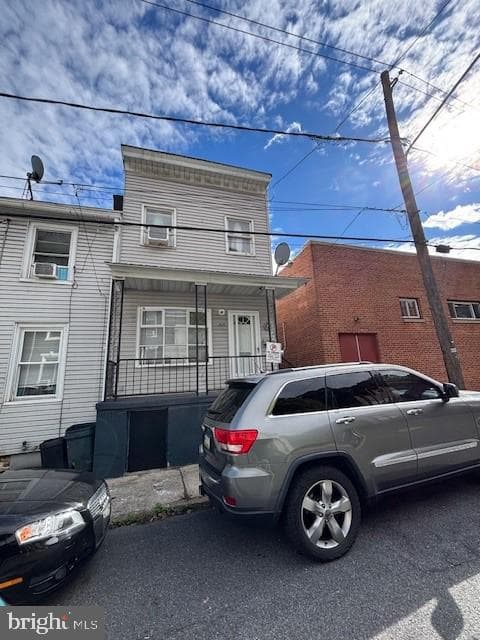 515 W Arch Street photo 1