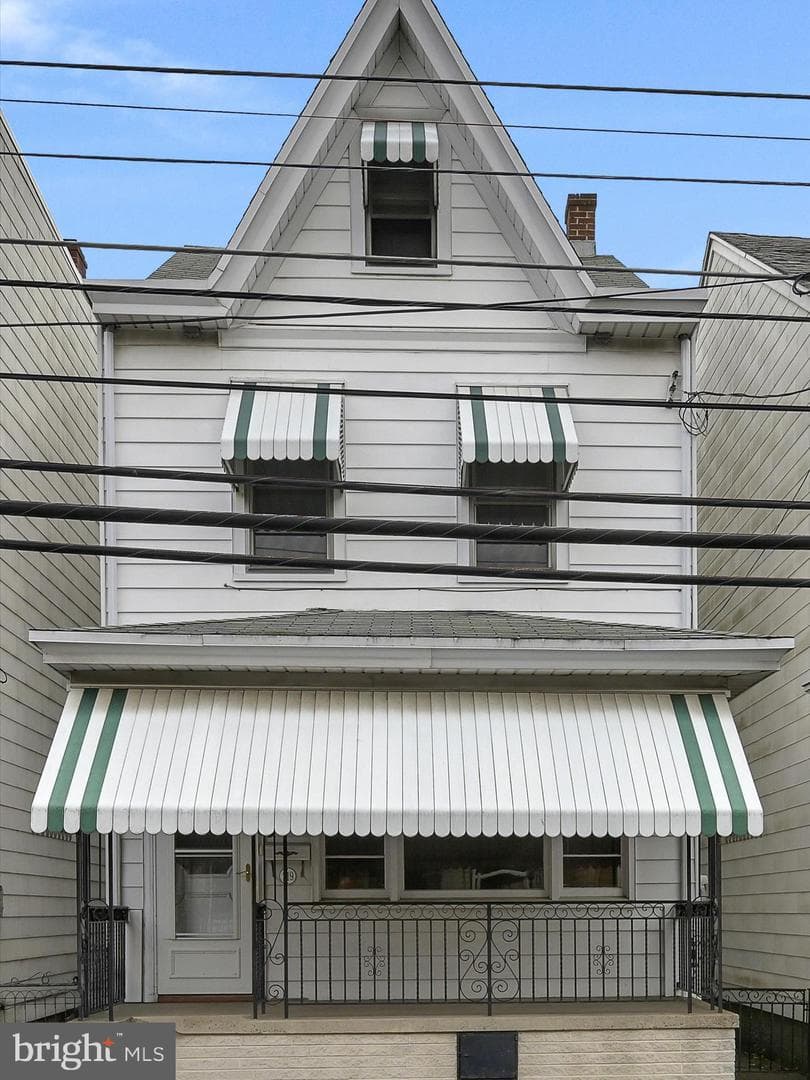 219 S 3rd Street photo 4