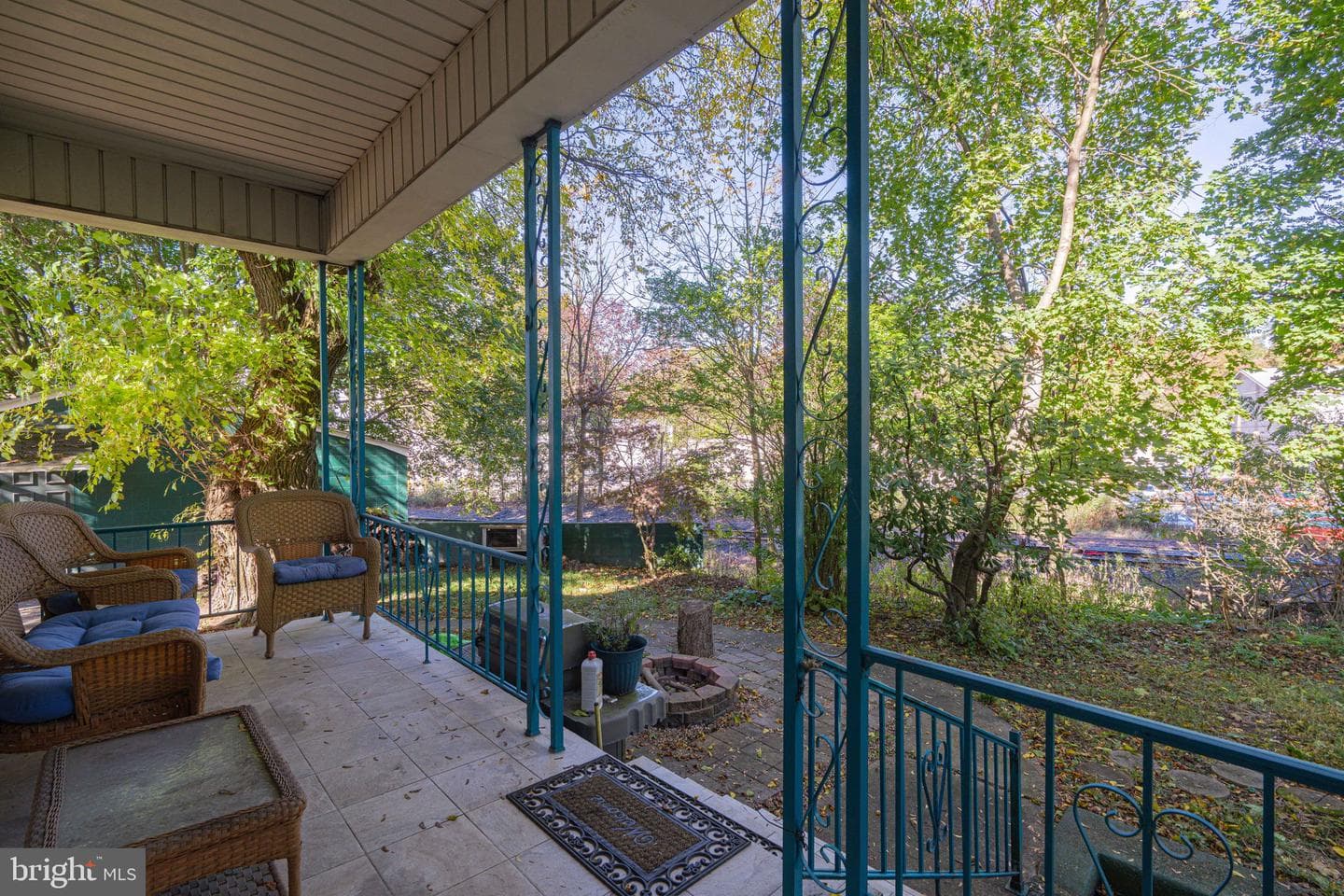 451 E Broad Street photo 56