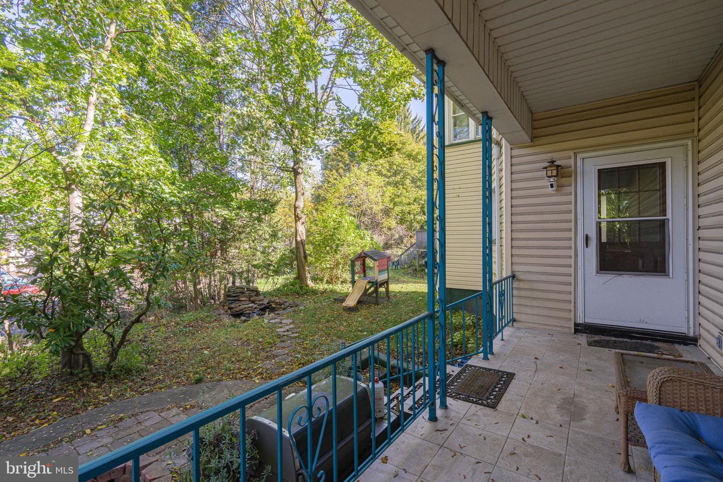 451 E Broad Street photo 57