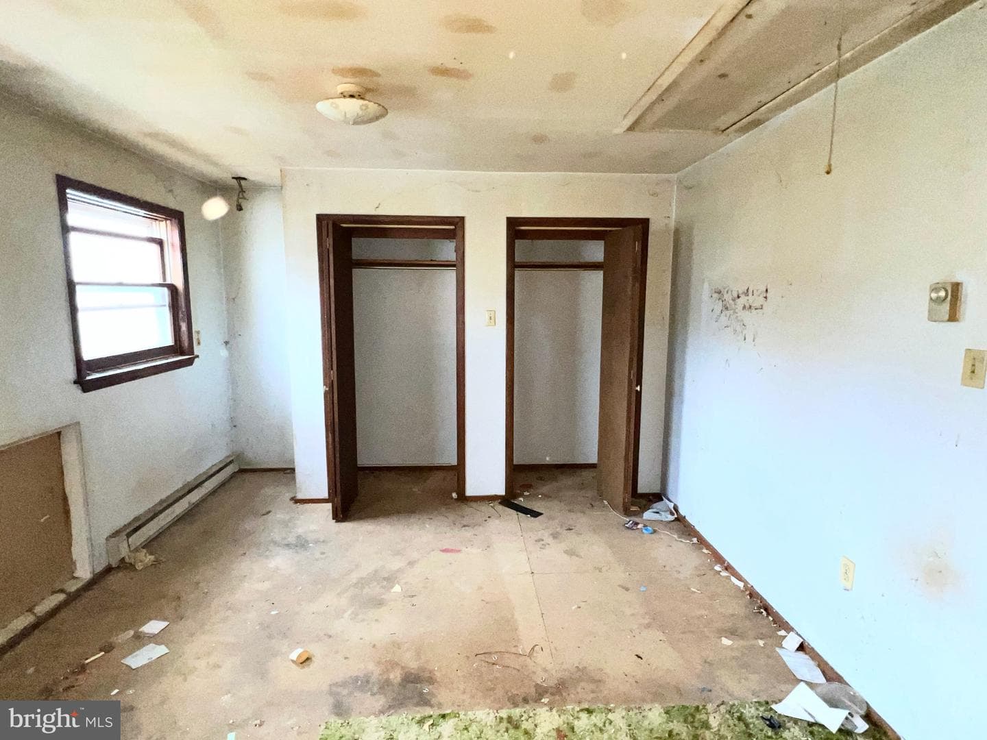 323 N Hobart Street photo 46