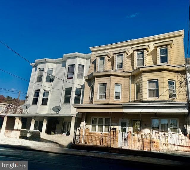 123 N Jardin Street photo 5