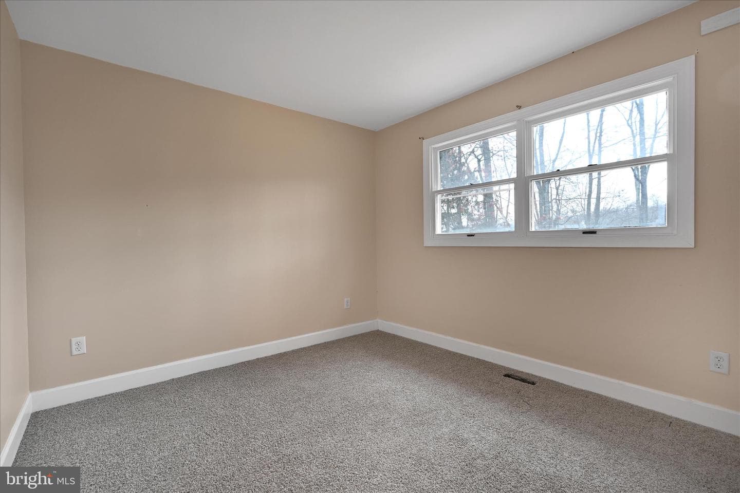 145 N Wylam Street photo 15