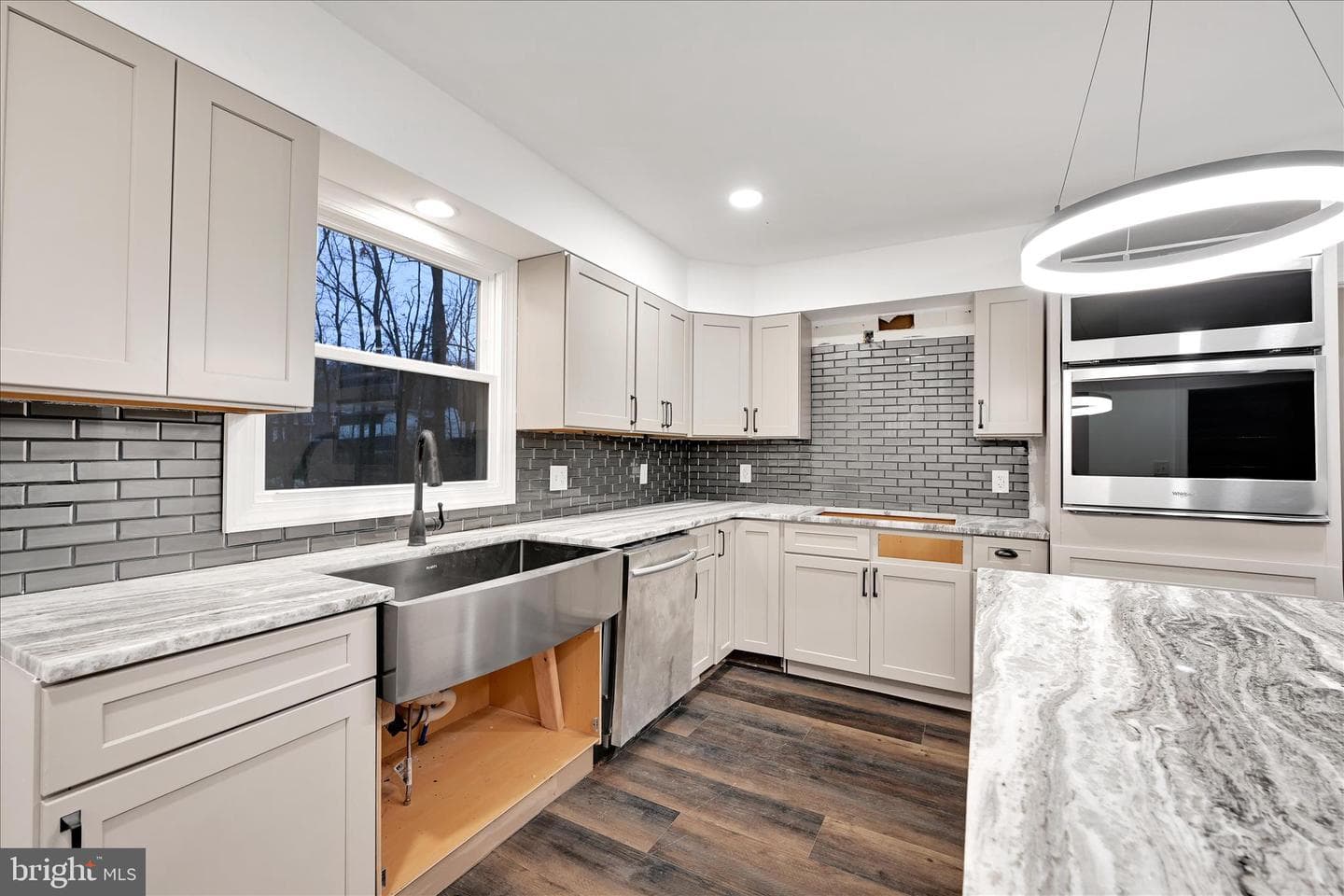 145 N Wylam Street photo 6