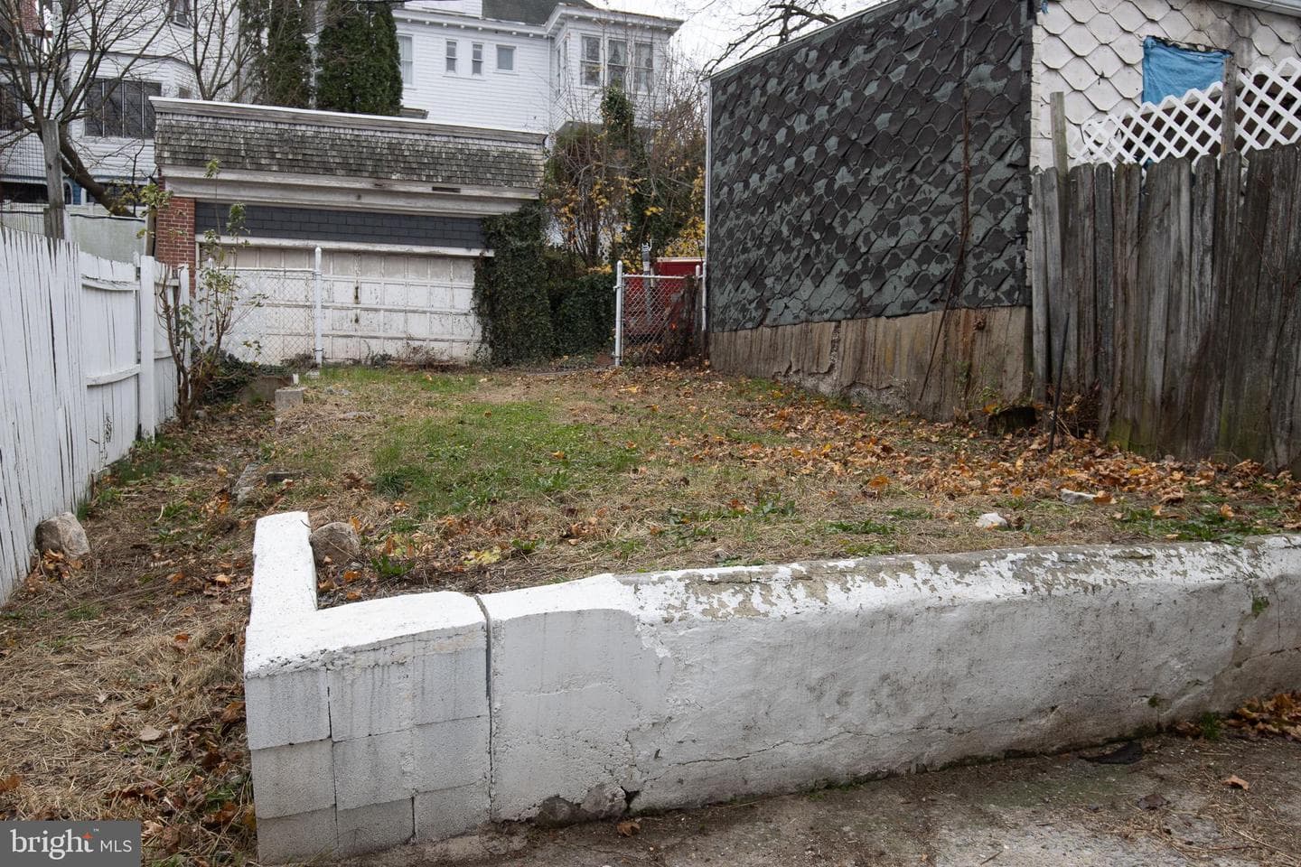 1317 W Norwegian Street photo 13