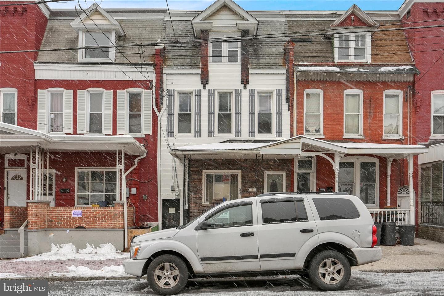 24 N Greenwood Street photo 3