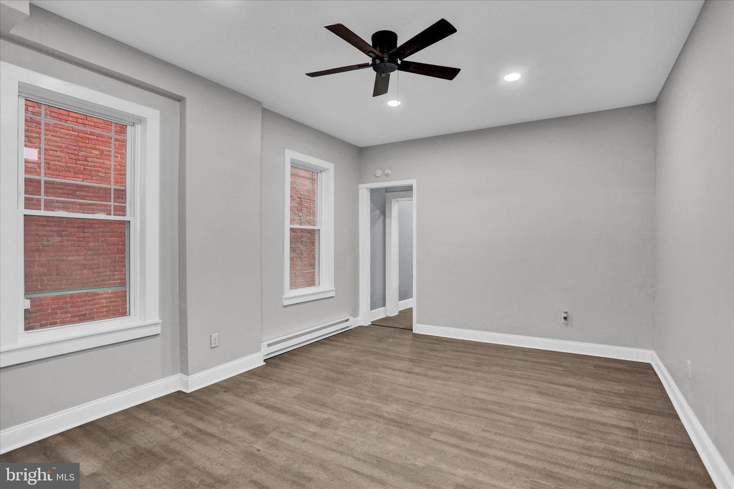 24 N Greenwood Street photo 8