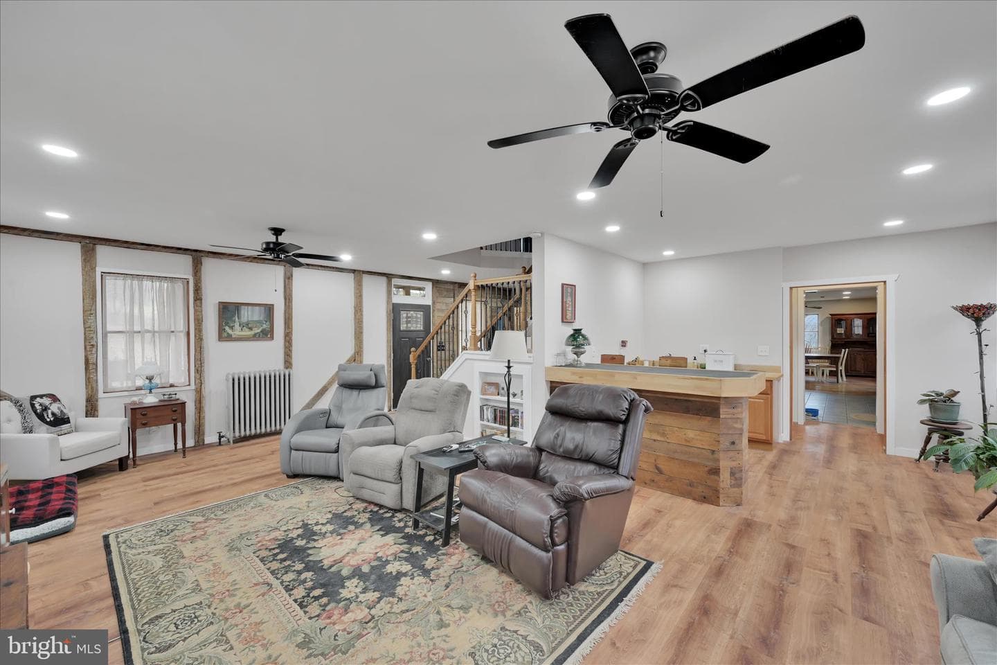 7 N Oak Lane photo 20