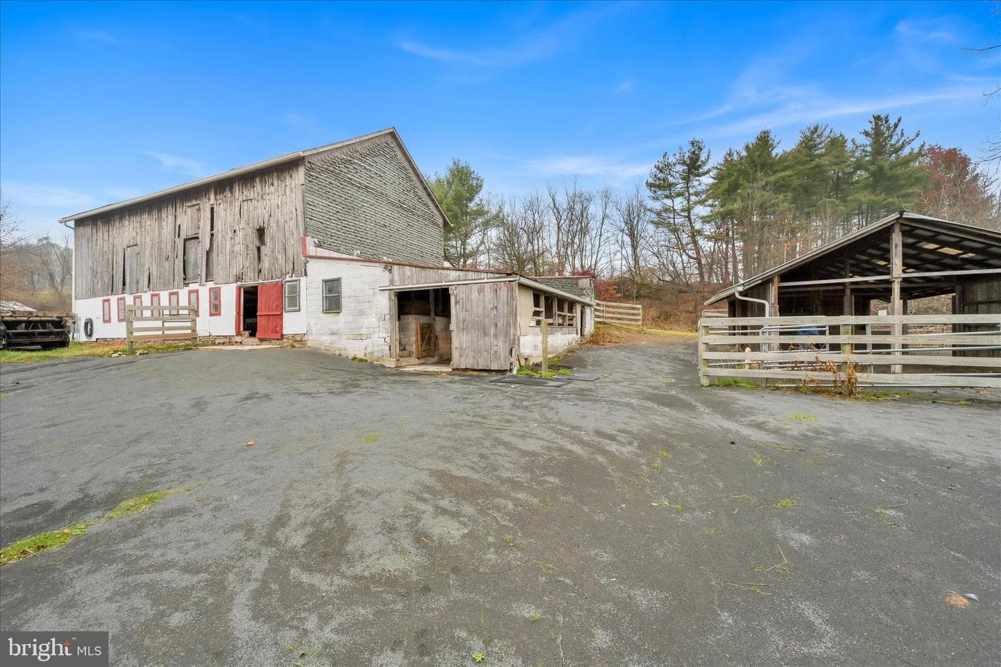 7 N Oak Lane photo 99