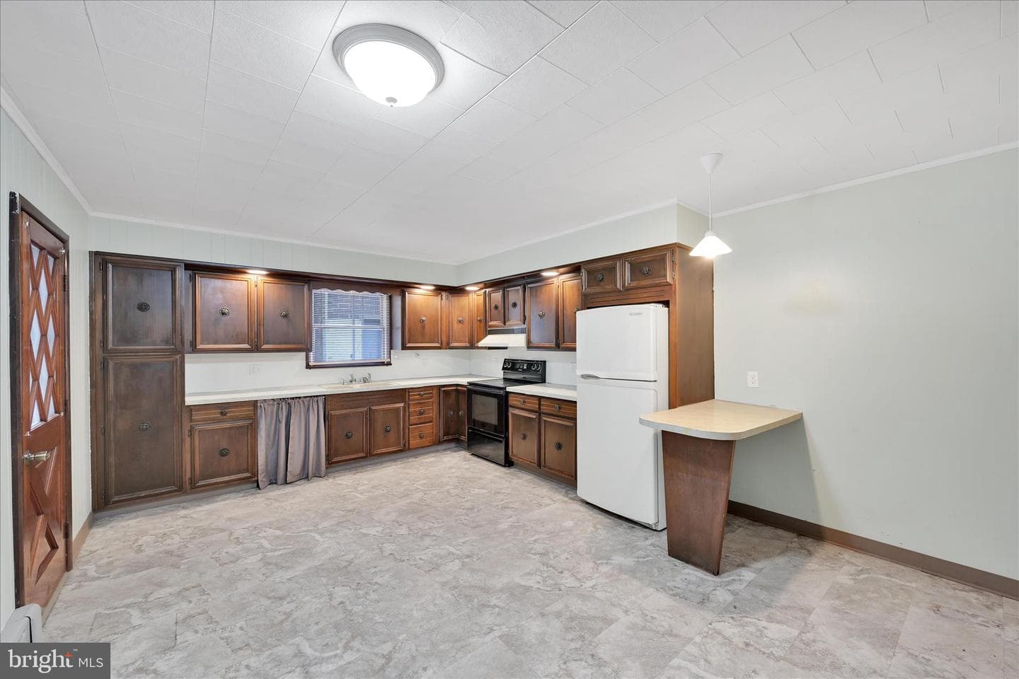 212 Broad Street photo 11