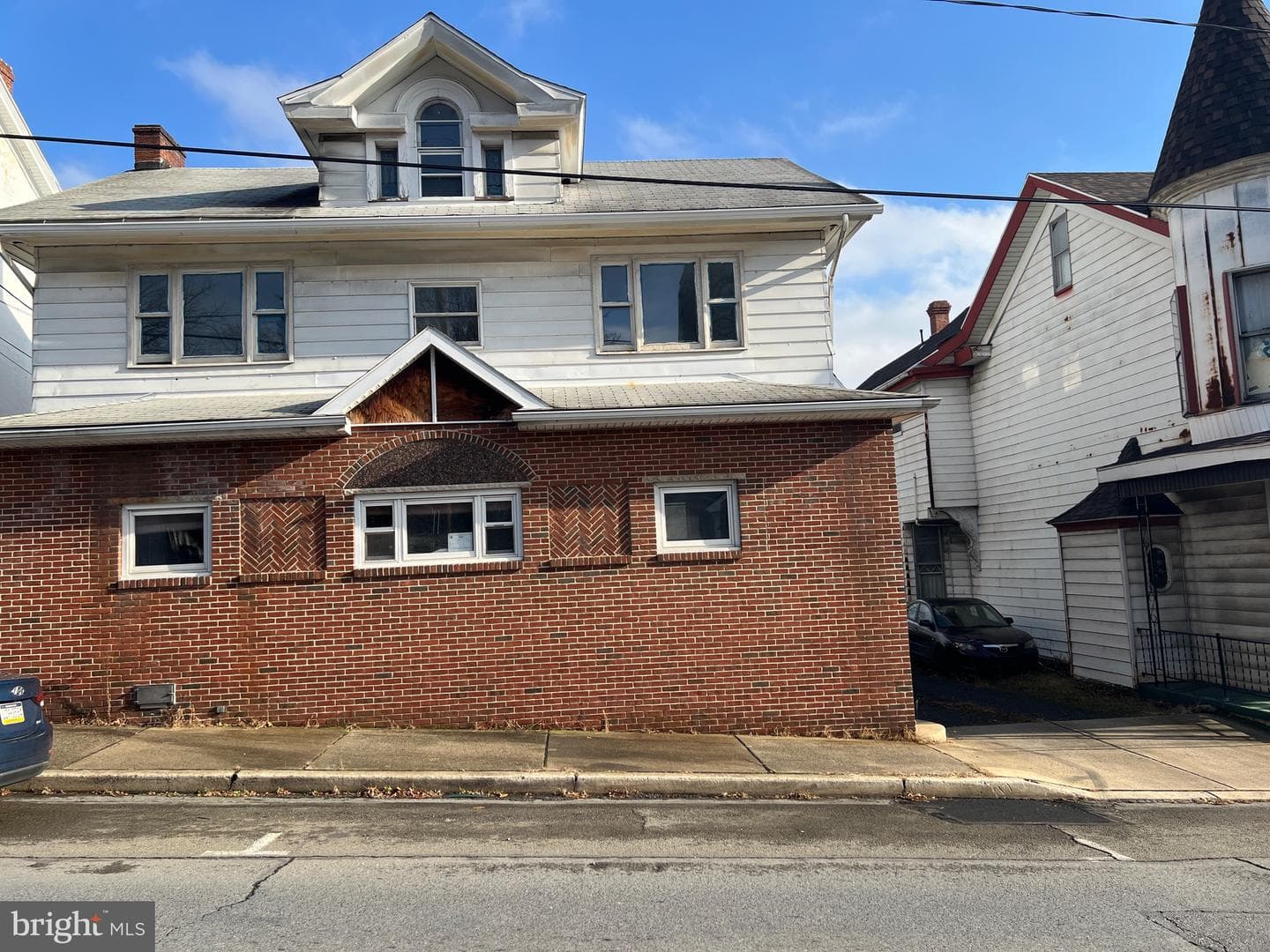 405 N Front Street, Minersville