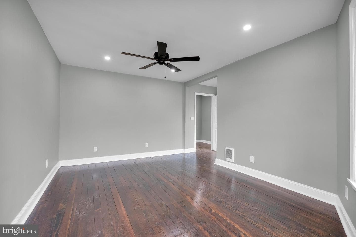 504 Pine Street photo 17