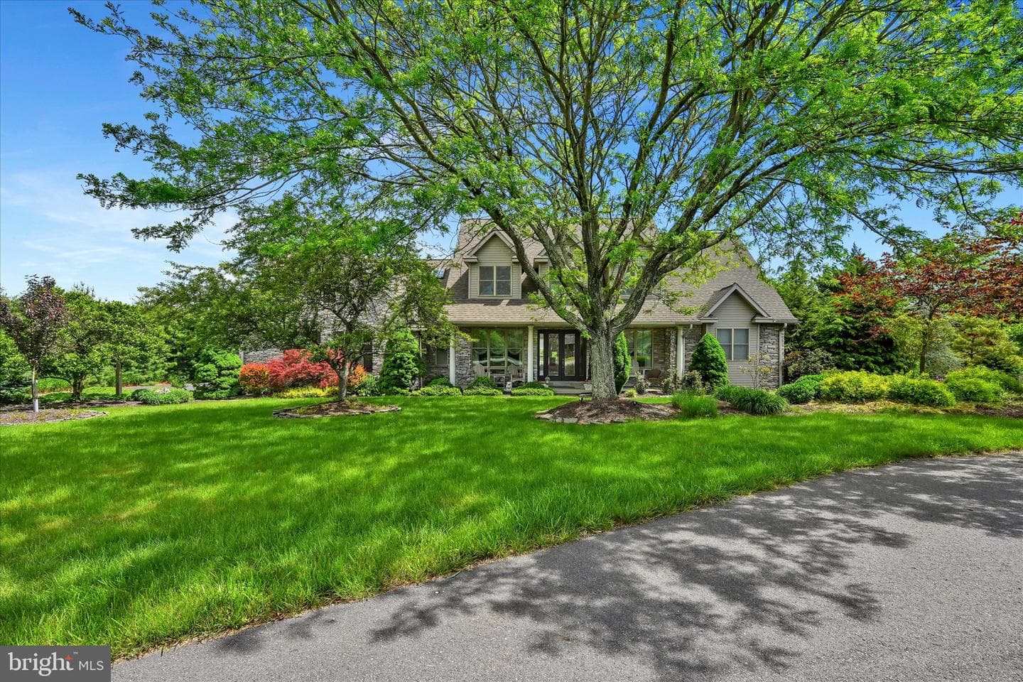 1161 Sunset Dr photo 4