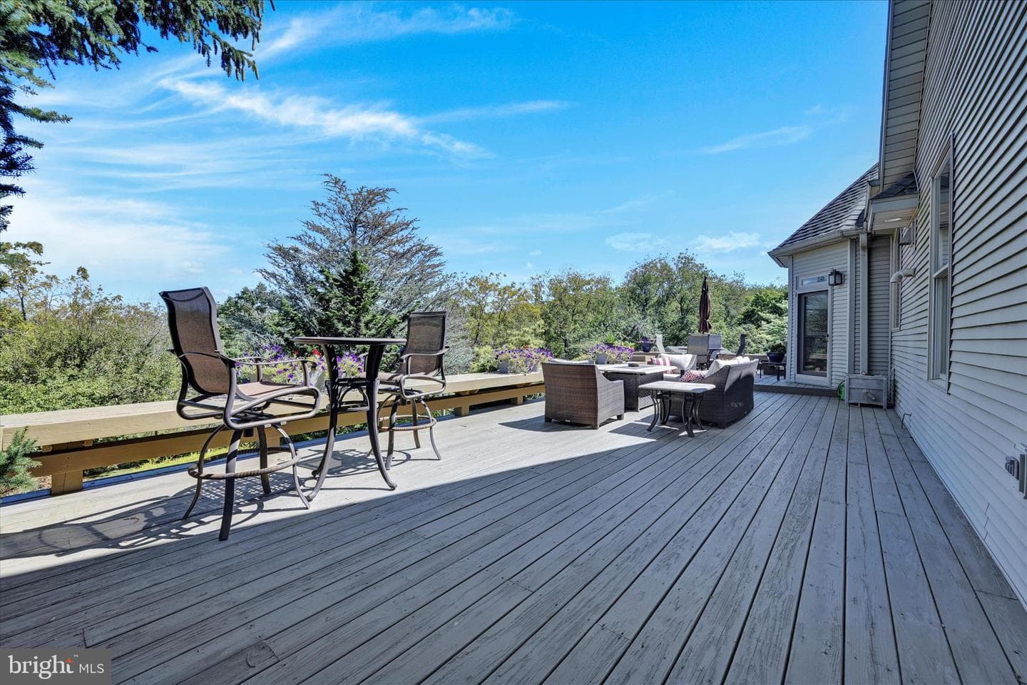 1161 Sunset Dr photo 8