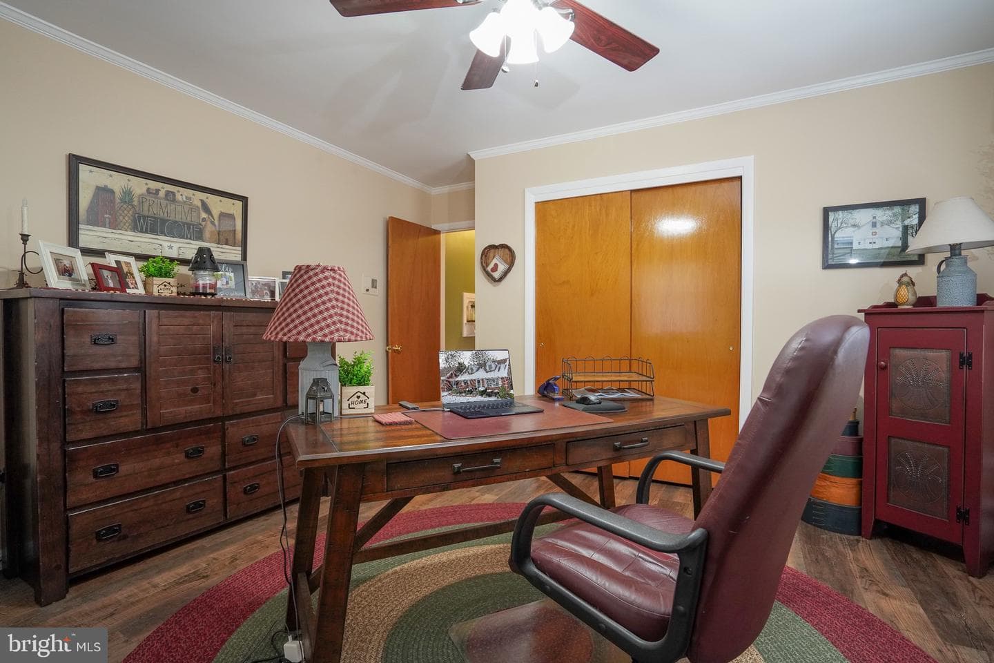 120 Ave E photo 41