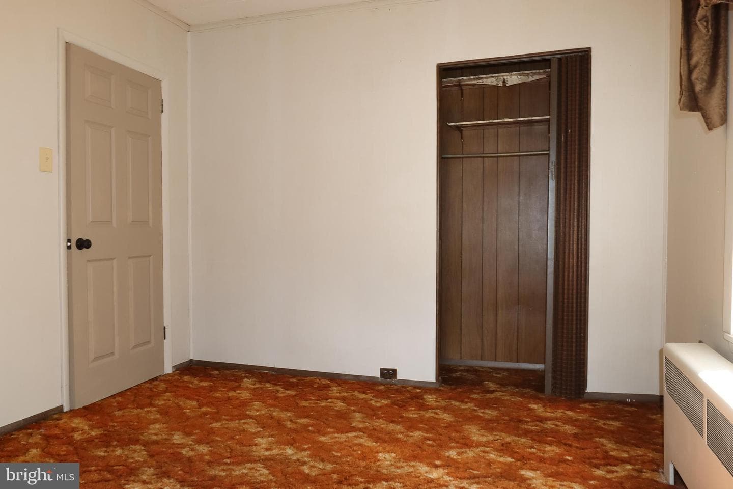 305 Dock Street photo 16