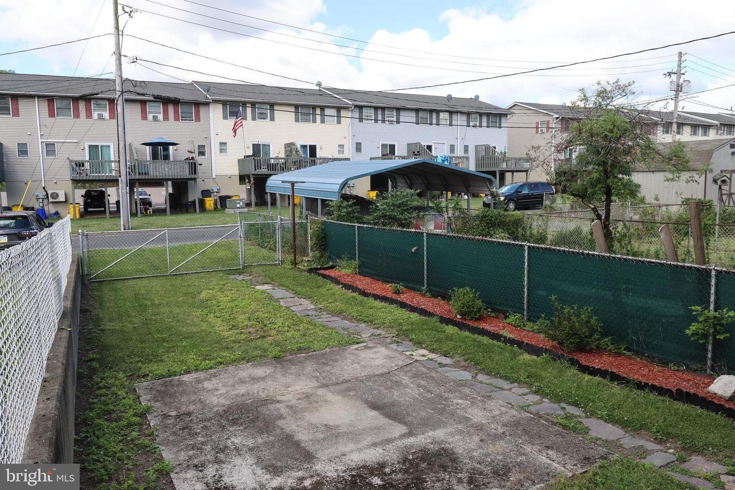 305 Dock Street photo 29