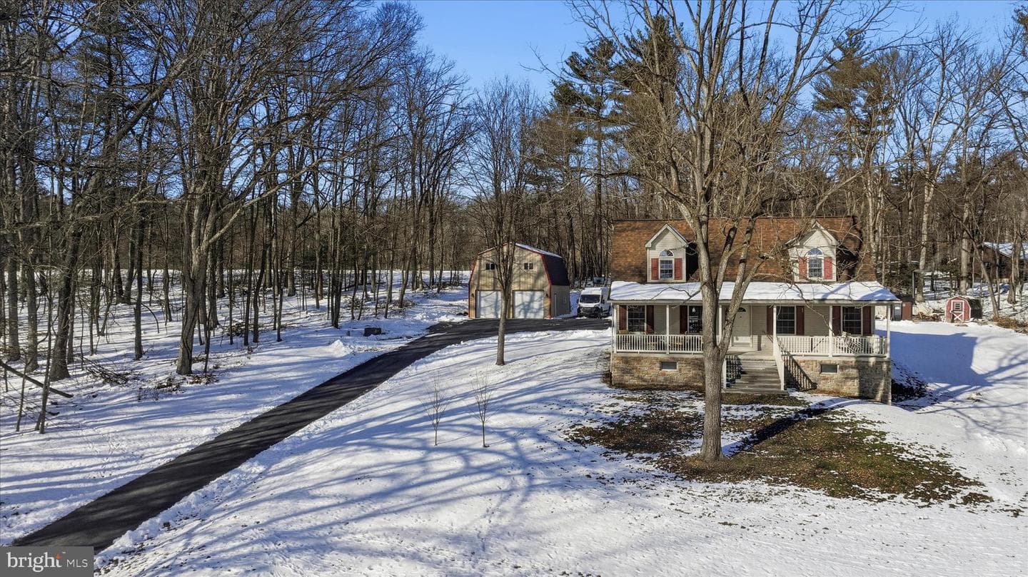 70 Oak Grove Road photo 3