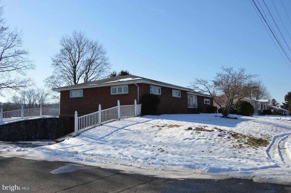 116 W Vine Street photo 2