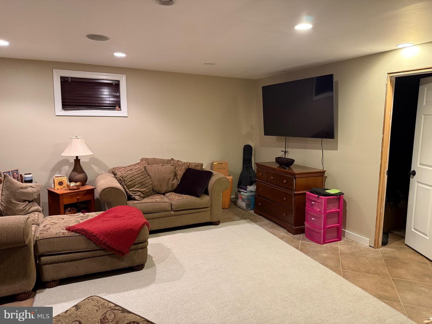 980 Horseman Drive photo 14