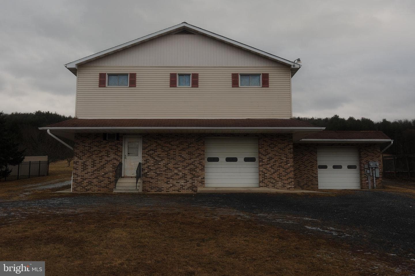 1052 Centre Turnpike photo 44