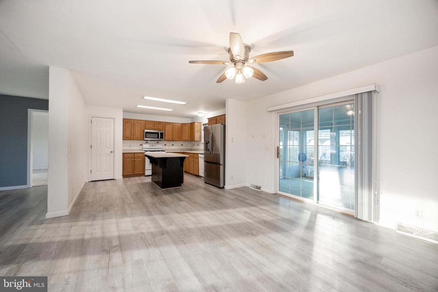 12 Sajer Road photo 11