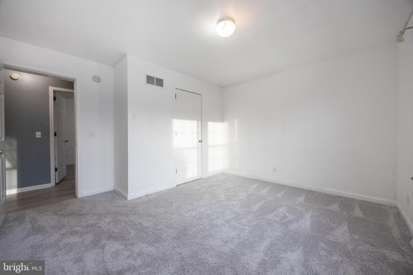 12 Sajer Road photo 17