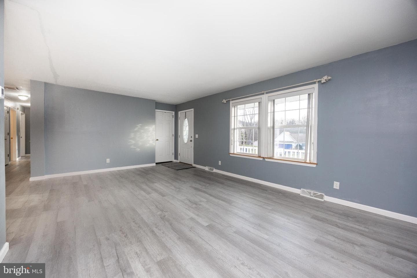 12 Sajer Road photo 5