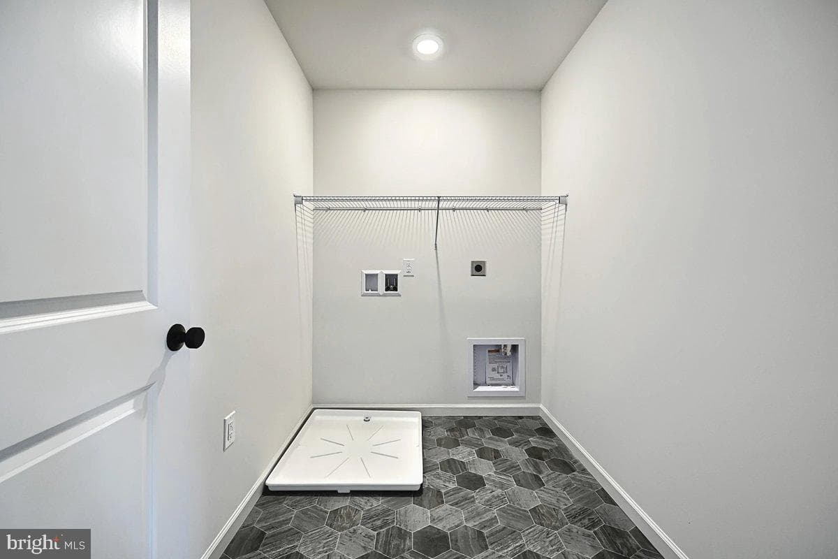 Beacon Pointe Plan At Seiders Hill photo 18